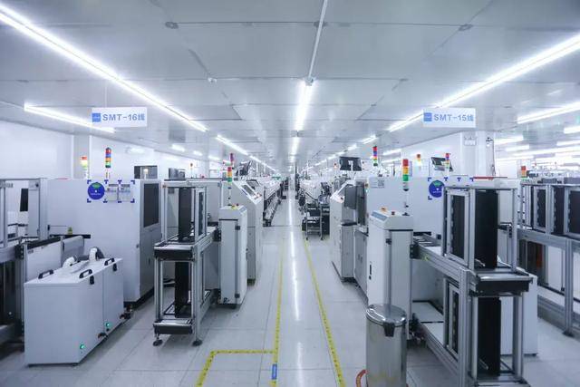 全球出貨量?jī)H次于三星、富士康,vivo自有工廠被網(wǎng)友狂贊